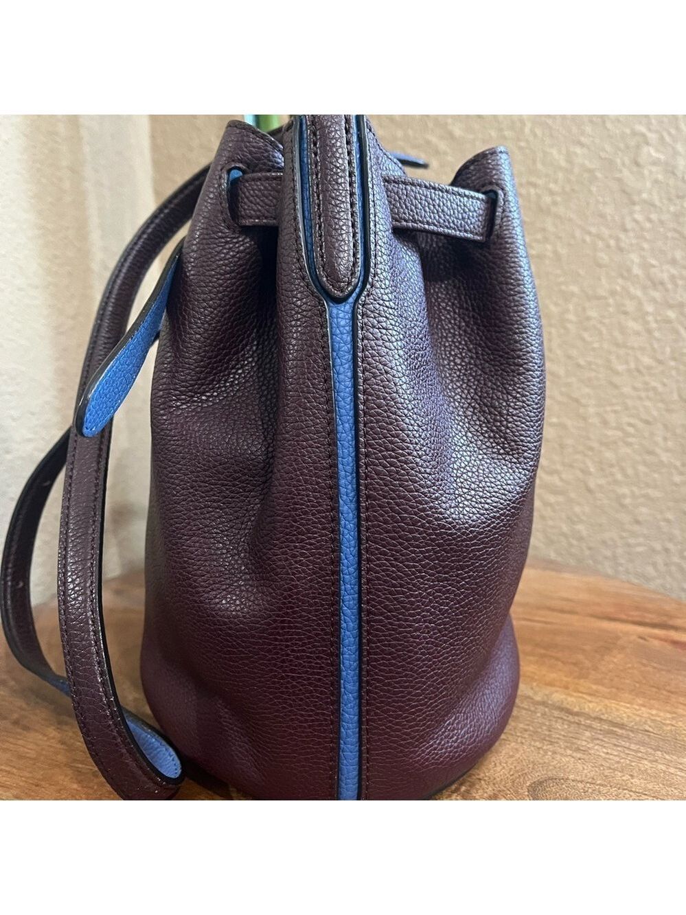 MULBERRY ABBEY BUCKET SHOULDER BAG IN BURGUNDY - Picture 3 of 14
